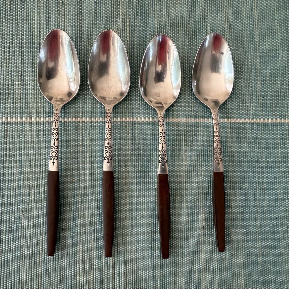70s MCM Interpur INR2 Stainless Oval Soup Spoons - Brown Handle